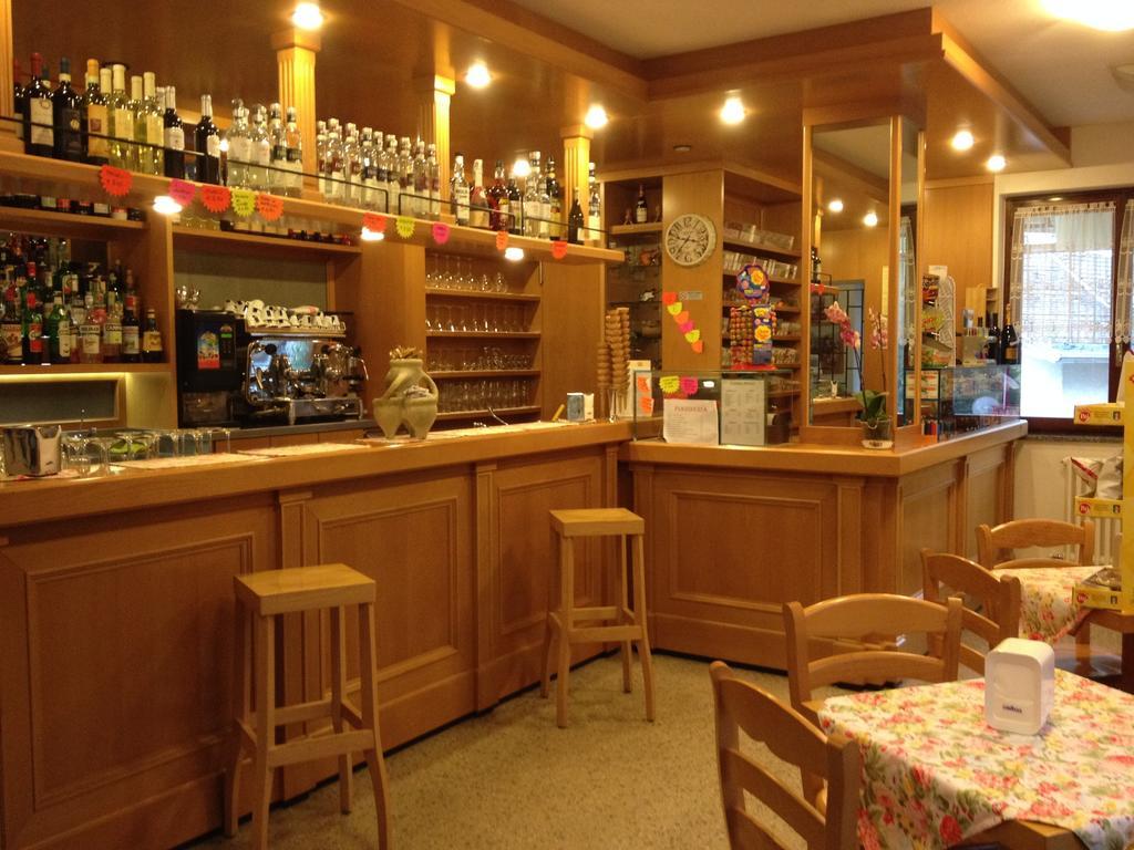 Hotel Rododendro Foppolo Bagian luar foto