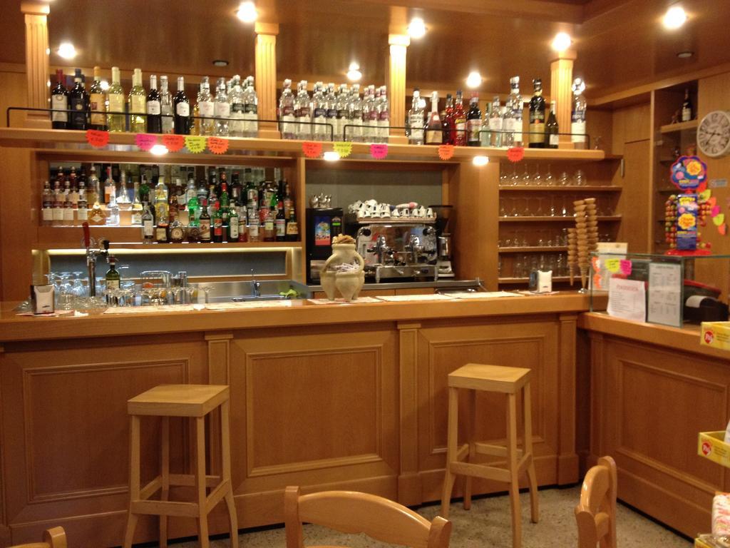 Hotel Rododendro Foppolo Bagian luar foto